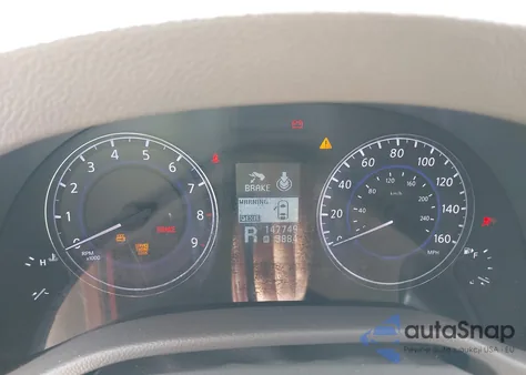 2015 Infiniti Q40 z USA, uszkodzony, nr VIN JN1CV6AP5FM501449